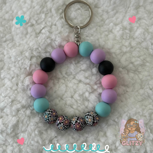 Flower Pop Mini Beaded Wristlet