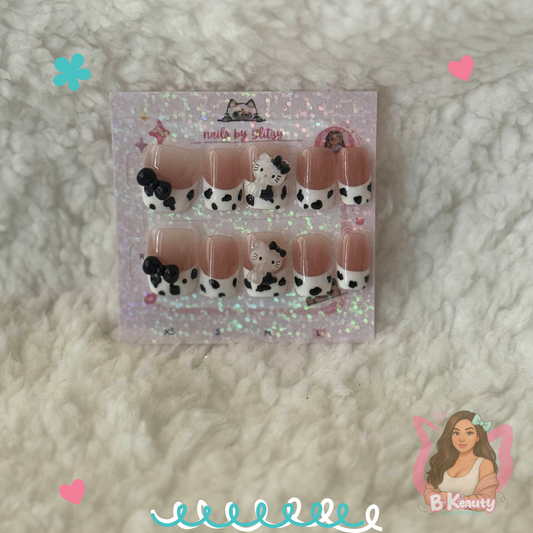 Moo Kitty Press-On Nail Kit