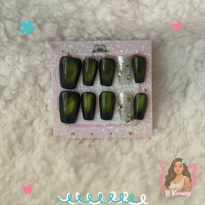 Envy Cat Eye Press-On Nail Kit