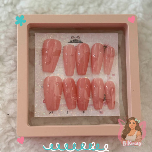 Glossy Rose Press-On Nail Kit – Soft Pink Shine