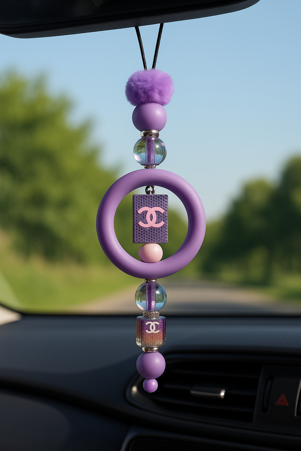 Car Charm – Cute Hanging Car Accessory 🚗✨